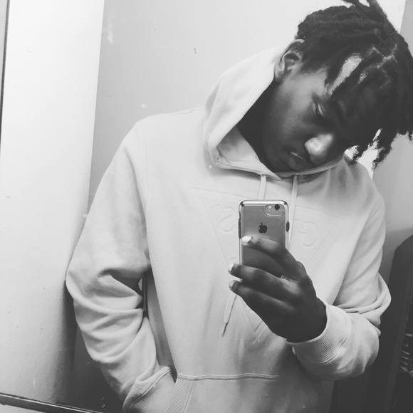 Meet your Posher, Matthew - Picture 1 of 1